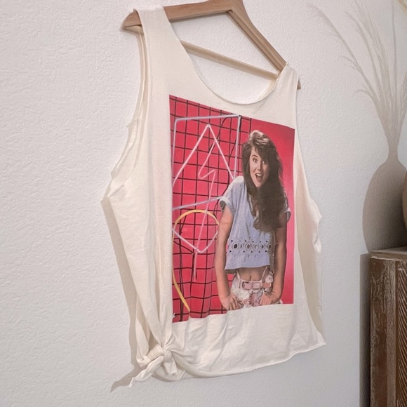 Kelly Kapowski Saved by the Bell Cut Muscle Tee - Picture 4 of 5